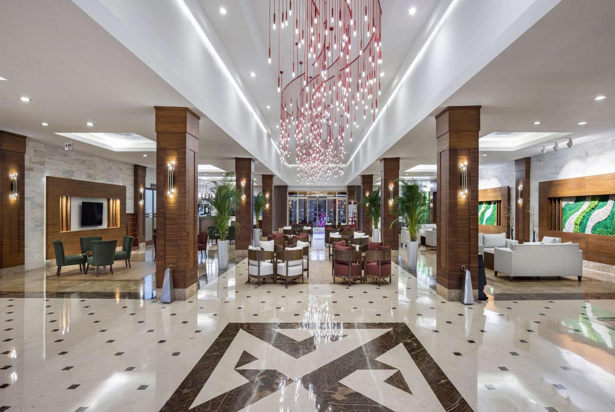 Ramada Resort By Wyndham Lara Antalya Exterior foto