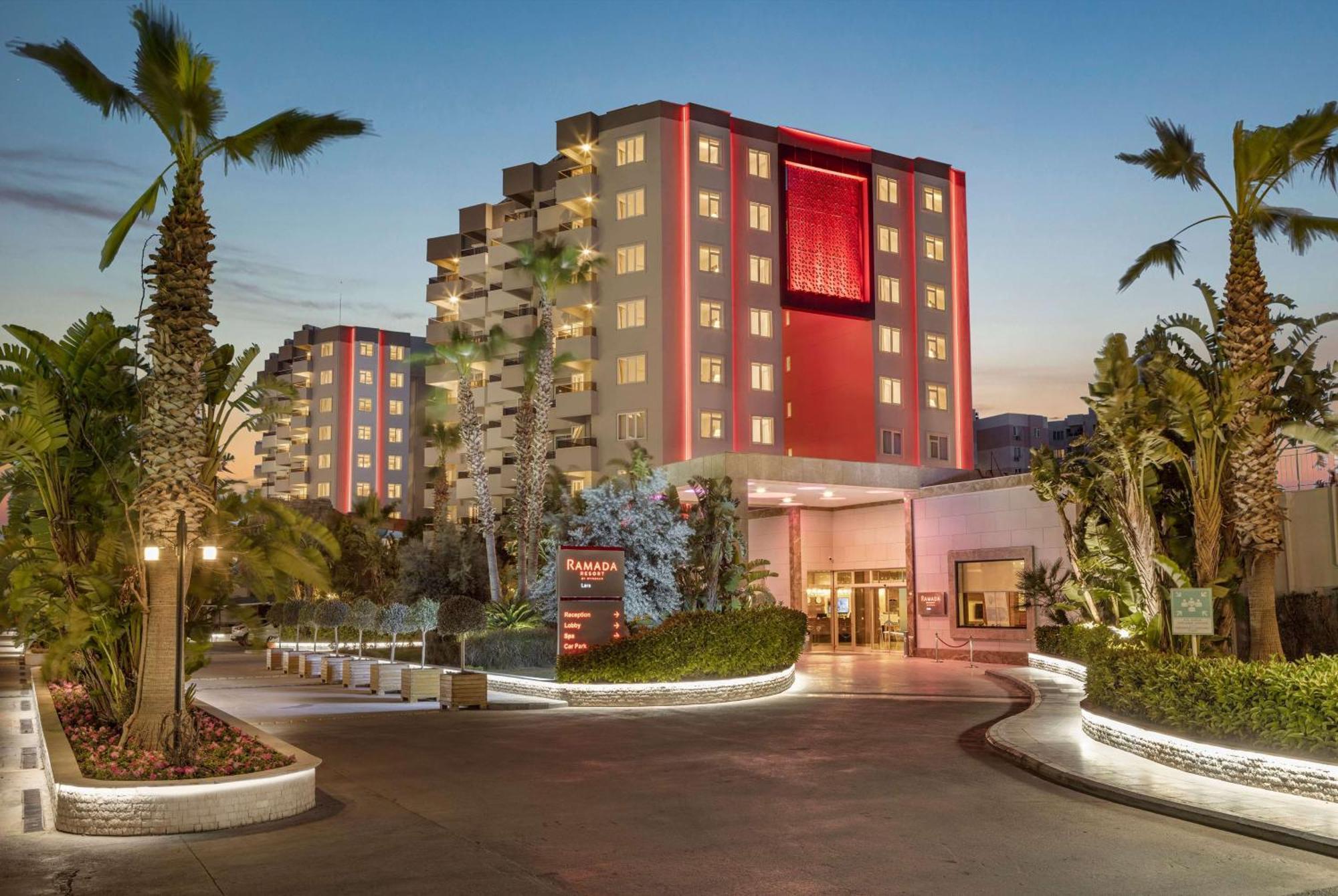 Ramada Resort By Wyndham Lara Antalya Exterior foto